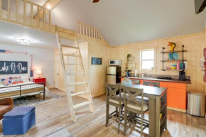 Beautiful Studio Cabin Near Greers Ferry Lake!